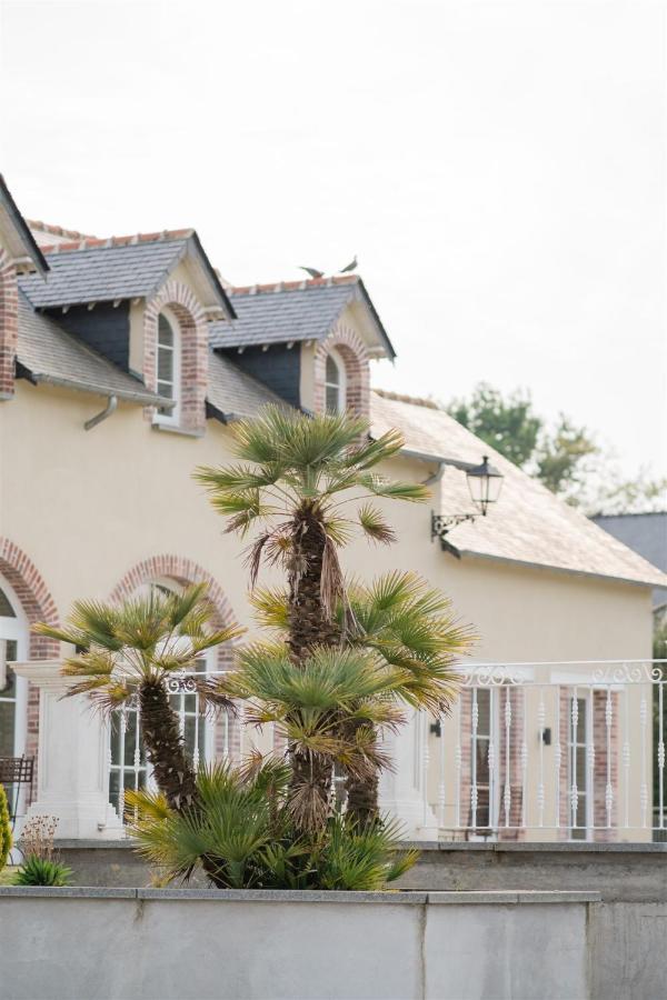 Domaine Les Jardins Darsene Acomodação com café da manhã Tinténiac Exterior foto